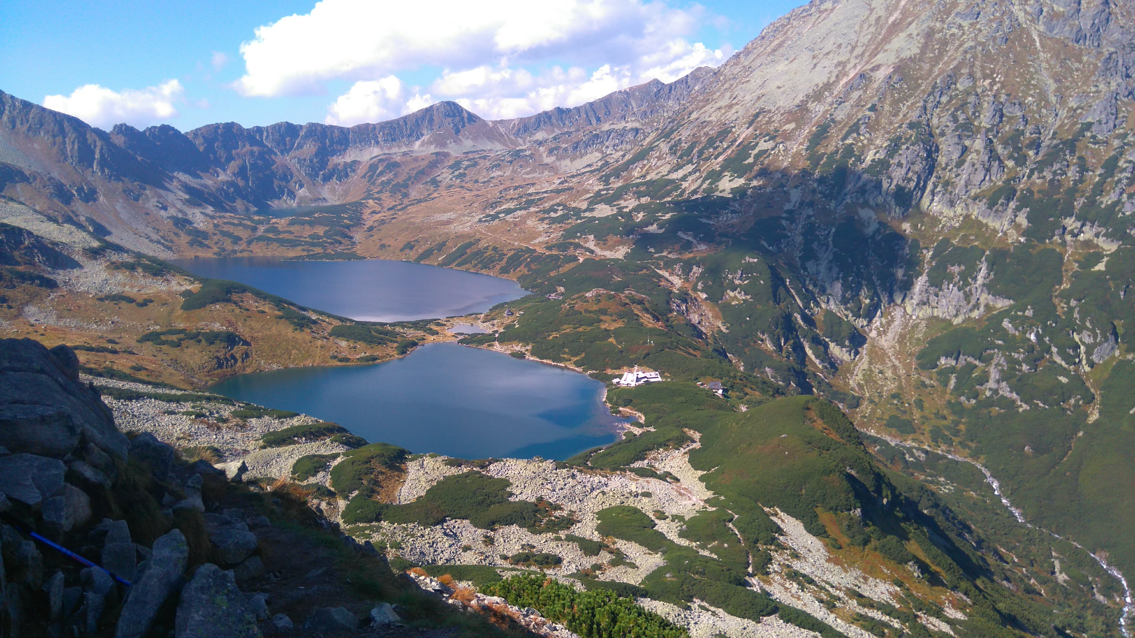 Five Lakes Valley Hiker