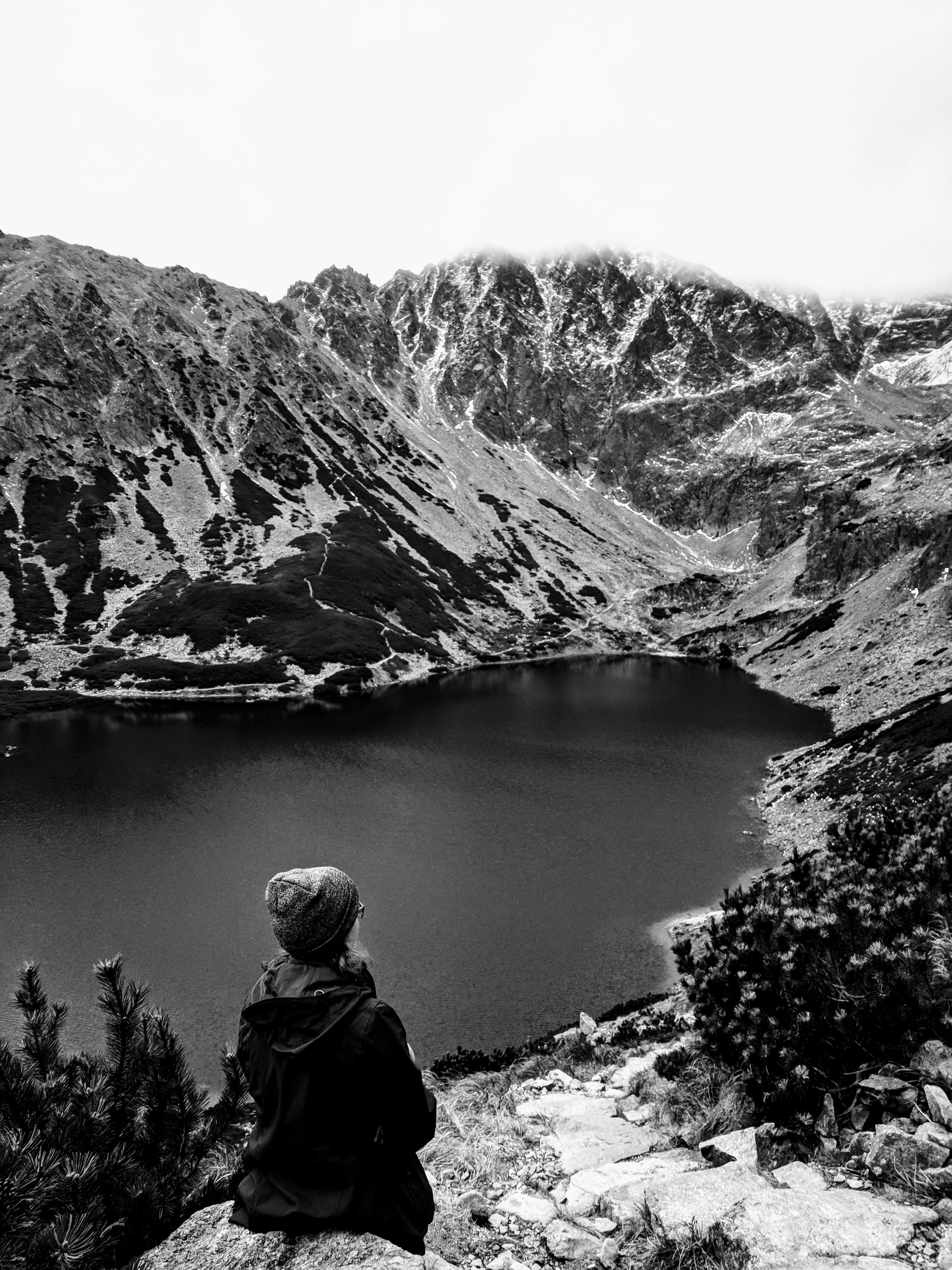 Five Lakes Valley Hiker